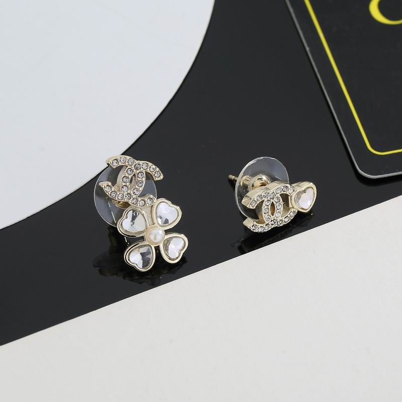 Chanel Earring 06yxs33